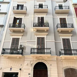 Center Eighty-five Apartament Bari