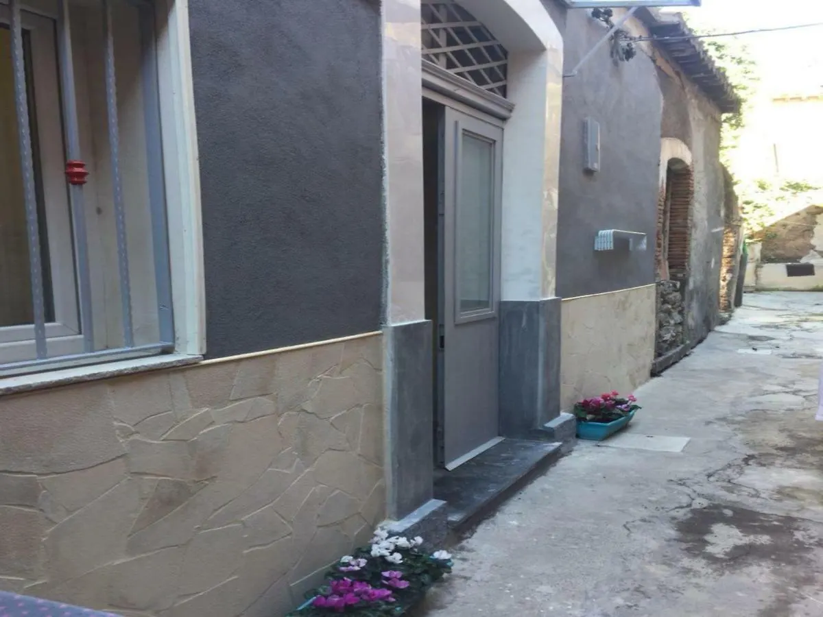 Agora Fortino location
